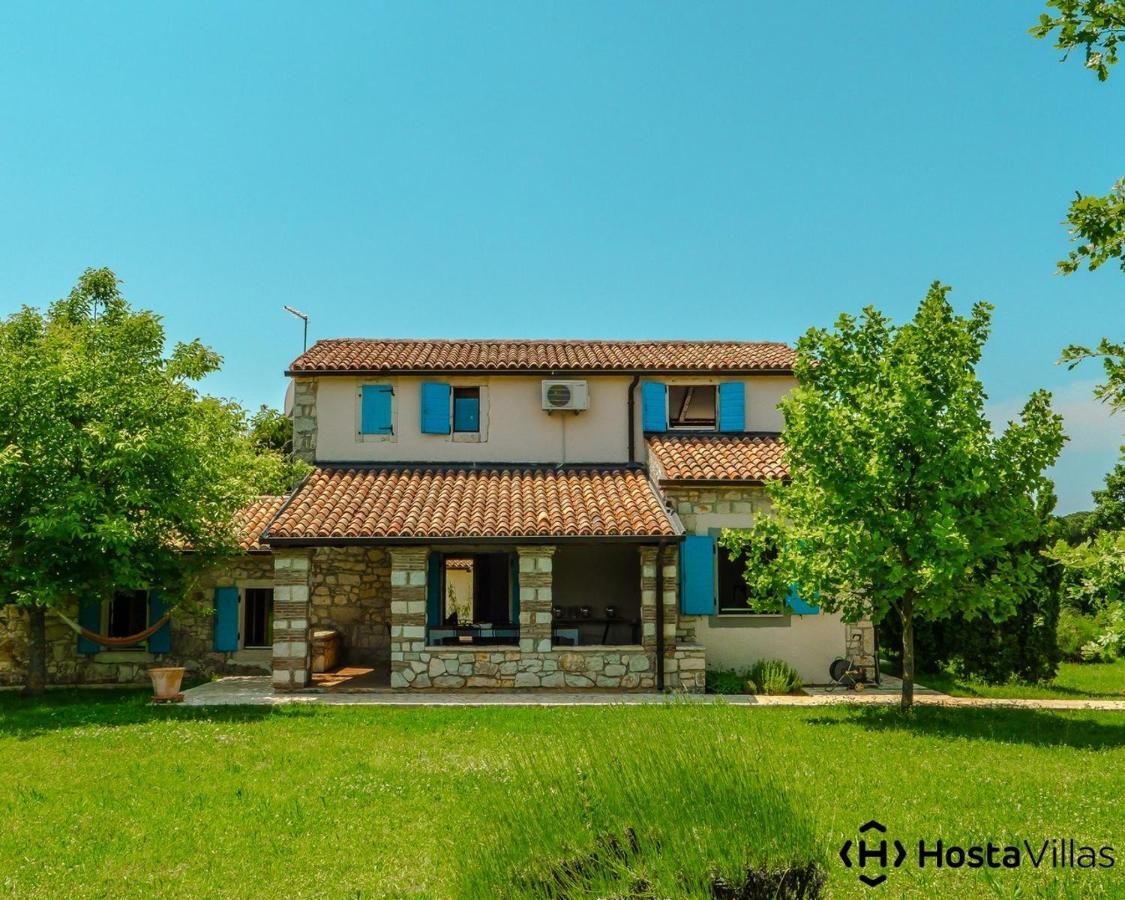 Villa Cypress By Istrian Country Houses Babici Exteriör bild
