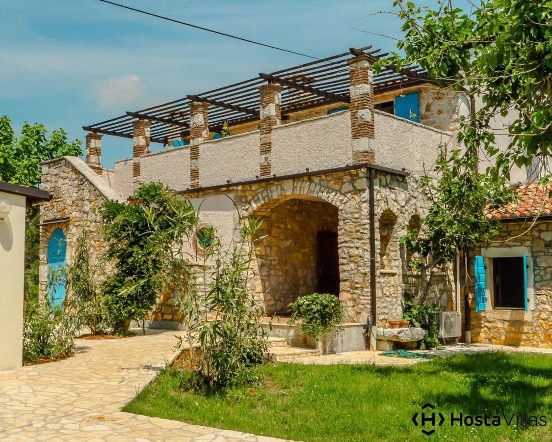 Villa Cypress By Istrian Country Houses Babici Exteriör bild